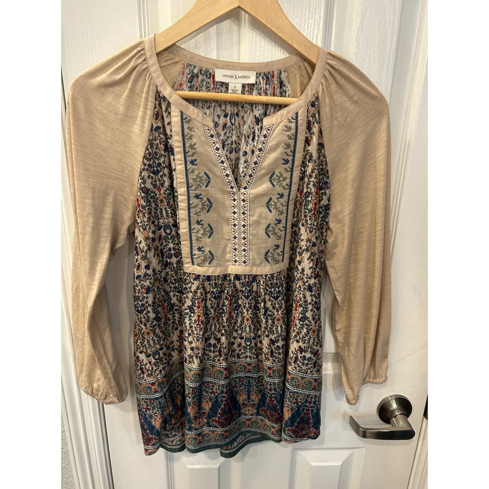 Vintageโ America Blouse Tan Floral Paisley Embroidered Boho Split Neck Top Small